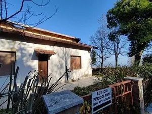 Senigallia, Single-family house seaview to be demolished and rebuilt